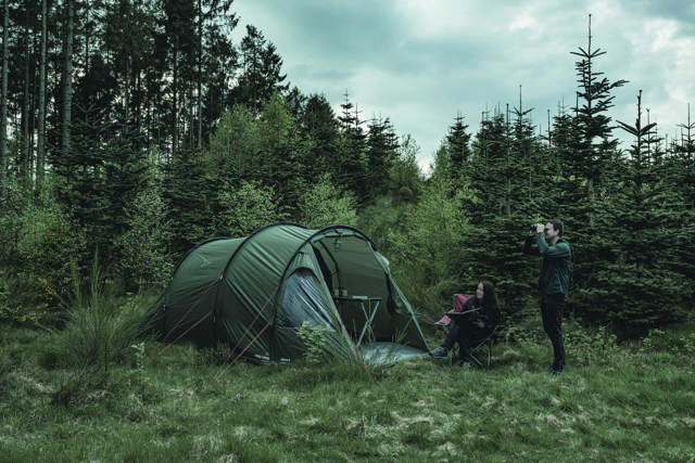 Compact standing-height tents 